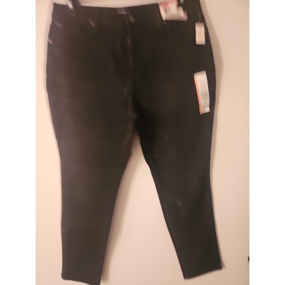 NWT Time and Tru High Rise Curvy Skinny Jeans Petite Black Stretch Size 14